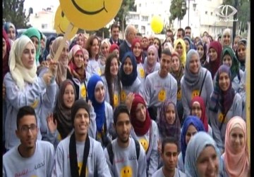 إطلاق حملة لحظة... ابتسم في مدينة رام الله – 25 – 12 – 2014 – مريم حج موسى