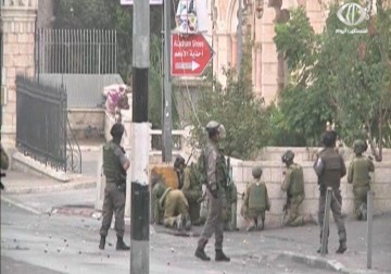 الاحتلال سيجند 70 كتيبة عسكرية من الاحتياط في الضفة الغربية - 13 - 11 - 2015 - أماني الحسين