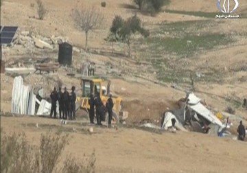 سلطات الاحتلال تمدد الإخلاء النهائي لقرية أم الحيران 3 أشهر - فاتن الصالح - 5 - 4 - 2017