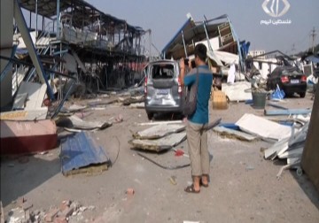 عشرات الضحايا جراء انفجارات هائلة في مستودعات لمواد متفجرة في تيانجين شرقي الصين – 13 – 8 – 2015  فاطمة ابراهيم