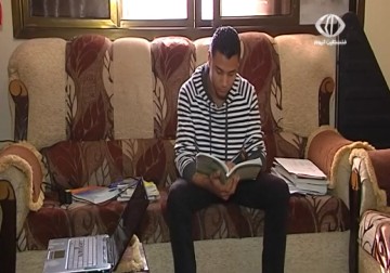 عشرات الطلبة الفلسطينيين عالقون على معبر الوديعة عند الحدود اليمنية السعودية - 16 - 6 - 2015 - فاتن الصالح