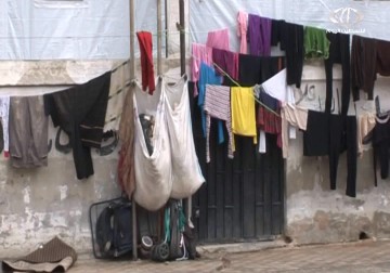 النازحون الفلسطينيون من مخيم اليرموك يفتقدون مقومات الحياة الأساسية  - 16 – 1 – 2015 - رنا بيجرمي