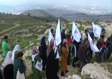 عشرات المواطنين يتظاهرون احتجاجا على مواصلة الاحتلال إعتقال الأسير خالد الشيخ – 14 – 3 – 2015 – علي موسى