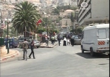 توقعات بانهيار السلطة الفلسطينية ماليا خلال 3 أشهر القادمة - 20 - 2 - 2014 - ولاء عايشة