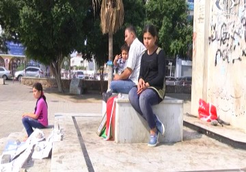 موظف سابق في السلطة يعتصم لإعادة مخصصه مالي - مريم الحاج موسى - 30 - 8 - 2016