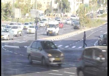 ماجدة دنيس... أول سائقة حافلة نقل ركاب في القدس - لواء أبو رميلة - 6 - 10 - 2016