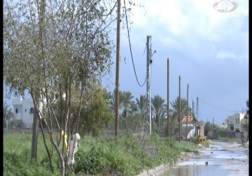 إنقطاع التيار الكهربائي في عبسان الجديدة شرقي خانيونس لأكثر من أسبوع – 22 – 2 – 2015 - مثنى النجار