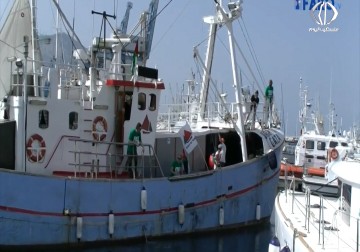 زيتونة تواصل إبحارها بإتجاه قطاع غزة رغم الظروف الجوية الصعبة – 29 – 09 – 2016 - 