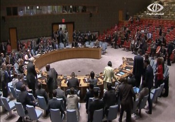 عريقات: مشروع القرار الأوروبي لاستئناف التسوية يتضمن الاعتراف بـ