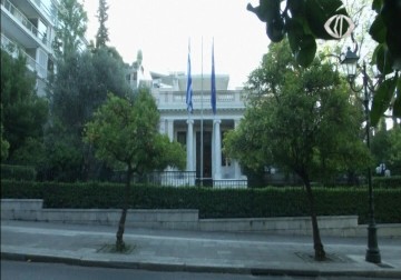 رئيس الحكومة اليونانية يتعهد بتقديم برنامج إصلاحي استجابة للمطالبات الأوروبية – 9 – 7 – 2015 – هدى حسين