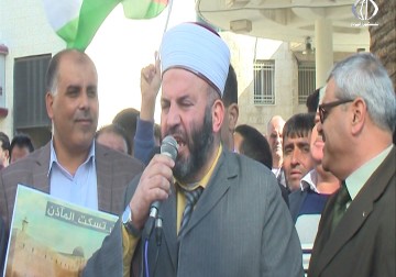 مسلمون ومسيحيون وسامريون يرفعون الأذان على دوار الشهداء - أمون الشيخ - 20 - 11 - 2016