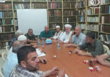 انتهاء اجتماع اللجنة الأمنية الفلسطينية بمخيم  عين  الحلوة بالتوافق على وقف إطلاق النار - 23 - 8 - 2015 - زياد أبو غزالة