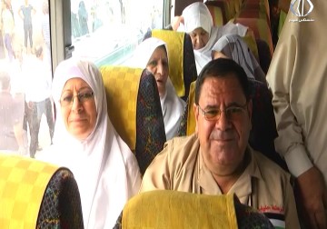 عبور 5 حافلات للحجاج من قطاع غزة إلى الأراضي المصرية عبر معبر رفح  - زينب أبو ضاهر - 31 - 8-  2016