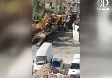 تقرير| جرافاتُ الاحتلالِ تهدم منازلَ 4 مواطنين في قريةِ الولجة