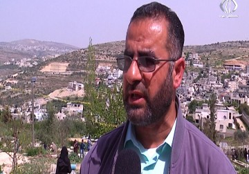 الالاف يشيعون جثمان الشاب جاسم نخلة في مخيم الجلزون