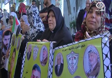 سحب اعتراف مصلحة ‏السجون بممثلي الأسرى الفلسطينيين - 23 - 11 - 2015 - أماني عثمان