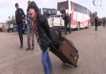 السلطات المصرية تفتح معبر رفح البري لليوم الثاني أمام المسافرين - إسراء الصفدي 