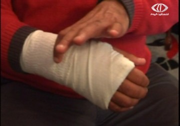 قوات الاحتلال تعتدي على عائلة ببلدة سلوان خلال اقتحام منزلها  - 16 – 12 – 2014 - أحمد البديري