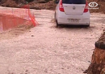 الأمطار تغرق شوارع وأراضي زراعية في جنين وطولكرم وتتسبب في اعاقة حركة مركبات المواطنين – 26 – 11 – 2014 - مراد ابوعمر