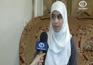 الاحتلال يمنع الطالبة لبابة الهريني من الوصول لجامعتها - 10 - 9 - 2015 - فداء نصر