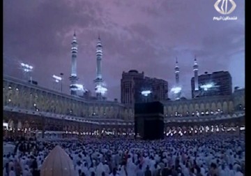 للموسم الـ 5 على التوالي لا يتمكن السوريون واللاجئون الفلسطينيون في سوريا من أداء فريضة الحج – 21 – 09 – 2015 – رنا بجيرمي