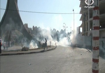 إصابات خلال مواجهات مع الاحتلال قرب مستوطنة بيت إيل - 17 - 10 - 2015 - هادي خزعل