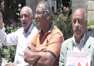 أهالي الأسرى يطالبون الصليب الأحمر بالتراجع عن قرار تقليص زياراتهم - 30 - 5 - 2016