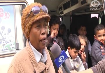 سلوى سرور .. فلسطينية  تعمل سائقة  باص في غزة، مهنة اختارتها لإعالة نفسها وأسرتها - ديما اللبابيدي - 25 - 4 - 2016‏