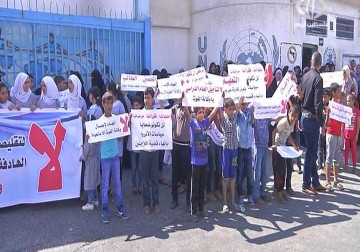 أونروا تحسم قرارها في بدء العام الدراسي الجديد في موعده بلا تأجيل - 19 - 8 - 2015 - باسل الطناني