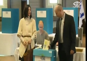 حملات الدعاية للاحزاب الاسرائيلية تحارب الفلسطينين وتدعم القضايا الاجتماعية للناخبين - 31 – 1 – 2015 – لبيبة شريفة