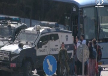 قوات الاحتلال تعدم الفتاة مجد الخضور على مدخل مستوطنة كريات أربع بالخليل - محمد المدهون - 24 -