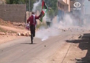 إصابة 4 مستوطنين جراء عملية دهس واعتقال سائق السيارة شمال الخليل - 14 - 5 - 2015 - زياد أبو غزالة