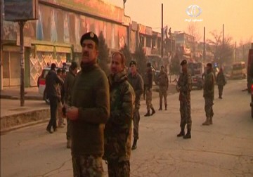 قتلى وجرحى في هجوم استهدف حافلة لنقل موظفين في العاصمة الأفغانية  كابل – 27 – 1 – 2014 – عبد الرحمن عبد الحليم