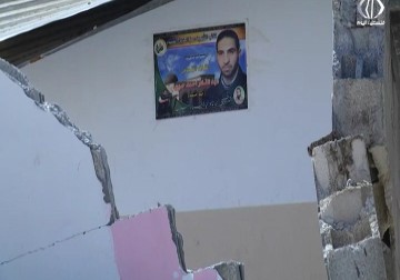 انهيار منزل شرق الشجاعية تعرض للقصف خلال العدوان الأخير على غزة - فاطمة عبدالجواد - 19 - 6-  2016