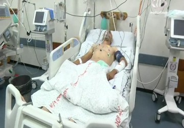 عامل بلدية غزة يتعرض للضرب والطعن من قبل أصحاب البسطات  - 28 – 8 – 2015 – هادي خزعل