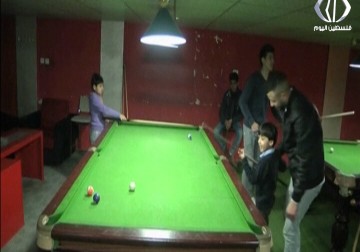 ناجي طلبة.. أفضل لاعب بلياردو في قطاع غزة - زينب أبو ضاهر - 30 - 1 - 2017