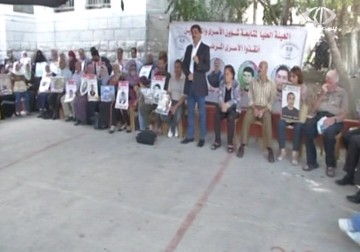 قياديان من حركة الجهاد يعلنان الإضراب احتجاجا على وضعهما بالزنازين  - 20 –  12 – 2014 – حسين مكي