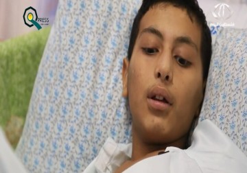 الطفل المصاب المعطي معرض لبتر قدمه بعد إصابته برصاص الاحتلال واعتقاله - 26 - 10 - 2015 - زينب أبو ضاهر