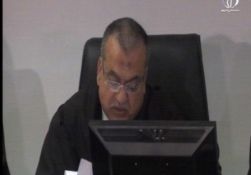 المحكمة العليا تقرر إجراء الانتخابات دون غزة لعدم قانونية المحاكم في القطاع - جهاد بركات - 3 - 10 - 2016