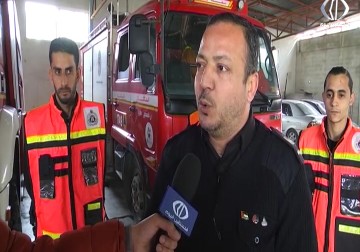 كذلك في غزة توجه الزميل سعدي حمد إلى أحد مراكز  الدفاع  المدني في القطاع  وقدم للساهرين على راحة الناس ‏التهنئة  بعيدهم العالمي..‏