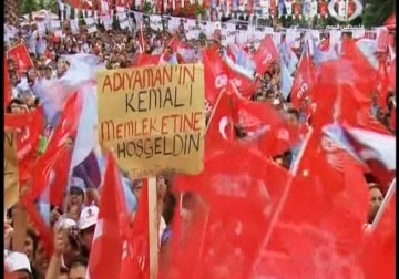 احتمالات كبيرة حول التوجه لانتخابات تركية  مبكرة في غضون الاشهر المقبلة - 18 - 8 - 2015 - مروان الخطيب