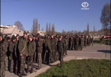 أوكرانيا تعلن سحب قواتها من القرم - 24 - 3 - 2014 - لبيبة شريفة