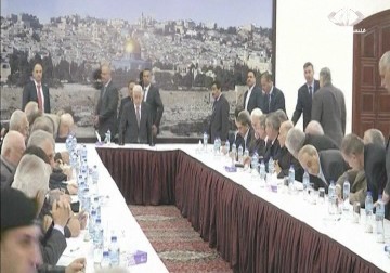 محمود عباس وصائب عريقات في جولة لتحشيد الدعم لقرار انهاء الاحتلال – 20 – 12 – 2014 – ناصر ستة