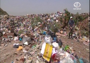المزارعون  في قلقيلية يشتكون من أضرار مكب النفايات الموجود في المنطقة الشرقية – 1 – 5 – 2015 - مراد ابوعمر