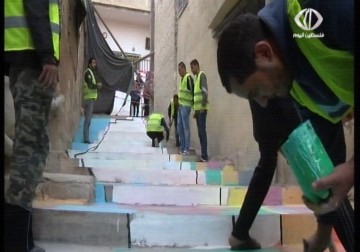 مخيمي أحلـى مخيم مبادرة شبابية تهدف لتغيير وجه المخيم  وجعله أكثر جمالا شرق العاصمة الأردنية عمان   - 7 – 4 – 2015 – ناجي أبو لوز