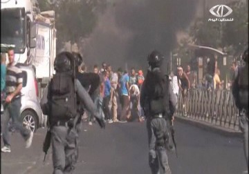 استشهاد الفتى الفلسطيني محمد أبو خضير حرقا بعدما خطفه مستوطنون في حي شعفاط – 2 – 7 – 2014 – زينب جمول