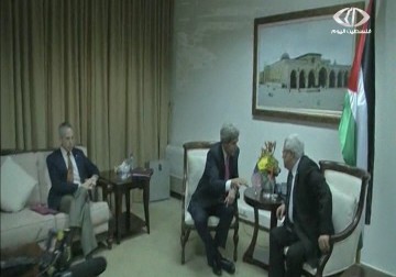 أوباما يوقع قانون 