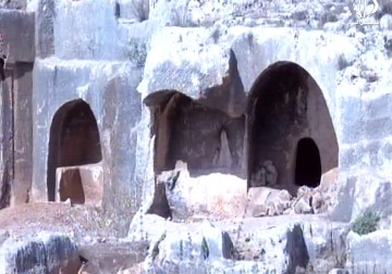 خربة قرقش في بروقين تاريخ يعود لما قبل الميلاد ب1200 عام - جهاد بركات - 21 - 11 - 2016