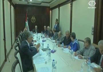 اللجنة المركزية لحركة فتح تعقد اجتماعا برئاسة الرئيس عباس في رام الله - 5 - 11 - 2015 - زينب هاشم