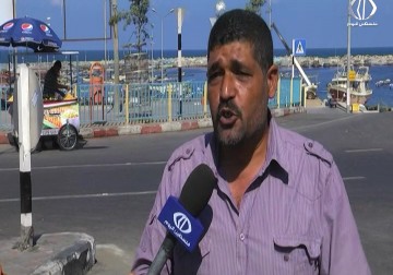 صيادو غزة يتظاهرون تنديدا بالاعتداءات التي يتعروضون لها من زوارق الاحتلال - أكرم دلول - 8 - 9 - 2016‏